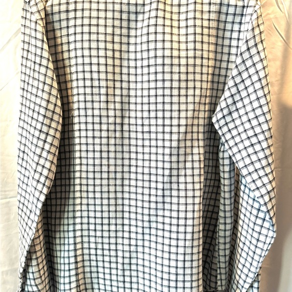 Zara M Men's shirt Slim Fit Checked Button Down Shirt. Free shipping w bundle. - Picture 2 of 5